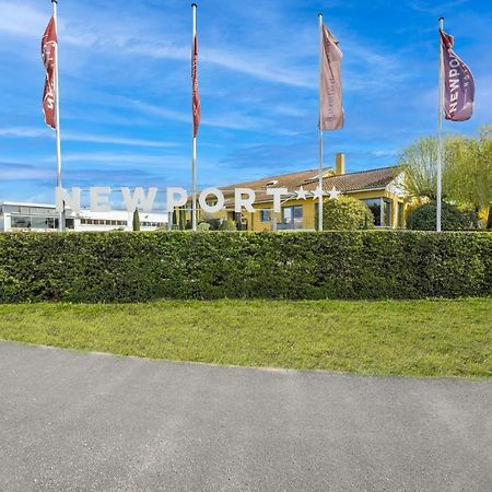 Hotel Newport วิลฟร็องช์-ซูร์-โซน ภายนอก รูปภาพ